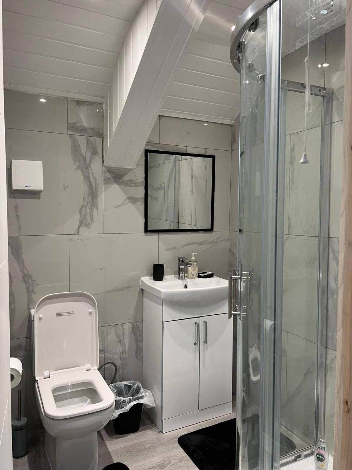 Holyheadinn Luaran gambar